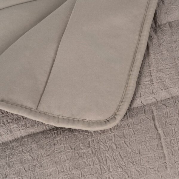 COLCHA TAUPE POLIESTER DORMITORIO 180 X 260 CM - Imagen 3